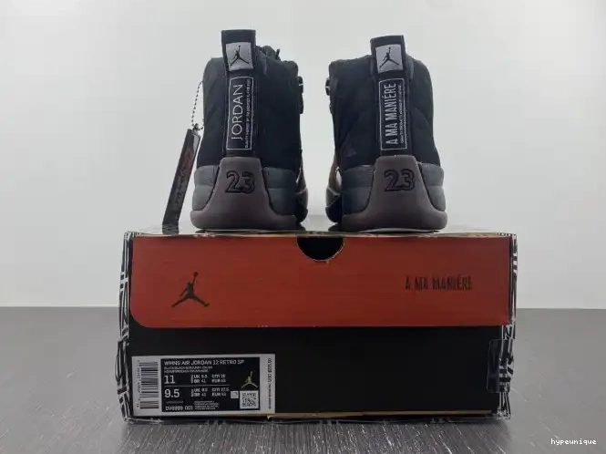 HYPE Jordan Black A Maniere 12 DV6989-001 Retro Ma 0510